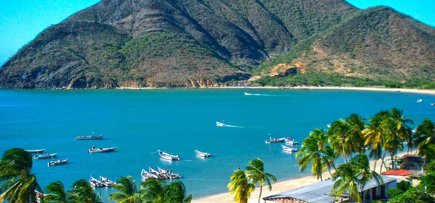 Más Allá de la Temporada: Por Qué el  Turismo Silver y de Bienestar Puede  Transformar la Economía Venezolana