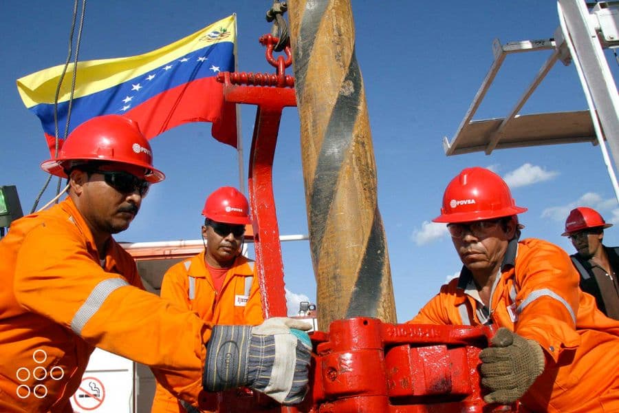 La producción petrolera venezolana se mantiene en alza por tercer mes consecutivo.